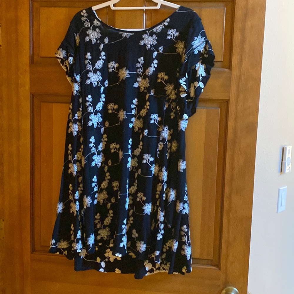 Altere’d  State black dress with white embroidered flowers.